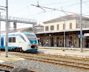 Elettrificazione della ferrovia: aperto il cantiere sulla Alba-Bra