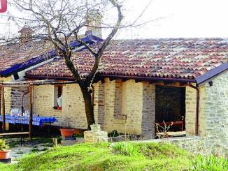 Il Gal Langhe Roero leader lancia un bando sull'architettura rurale