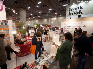 Salone Libro, avvisi di garanzia per Fassino e Parigi