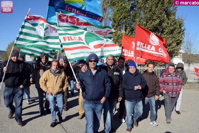 protesta-lavoratori-piessegi-novembre2013