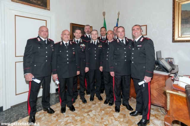 encomi-carabinieri-alba-marzo2014