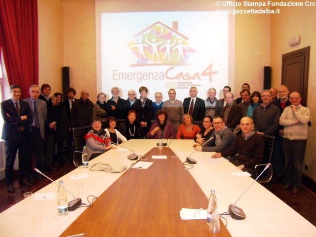 firma-convenzione-emergenza-casa4