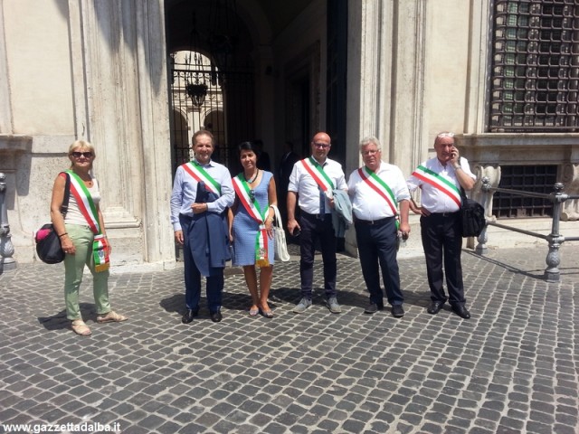 protesta-roma-sindaci-piccoli-comuni-luglio2015b