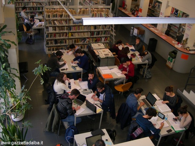 biblioteca