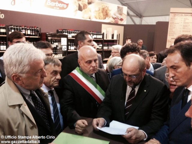 schulz-marello-cirio-petizione-iva-tartufo-alba-autunno2015