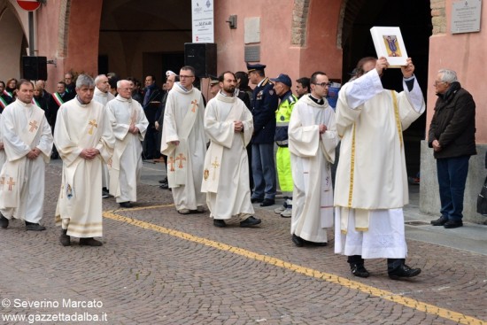 Alba accoglie con solennità il nuovo Vescovo 14