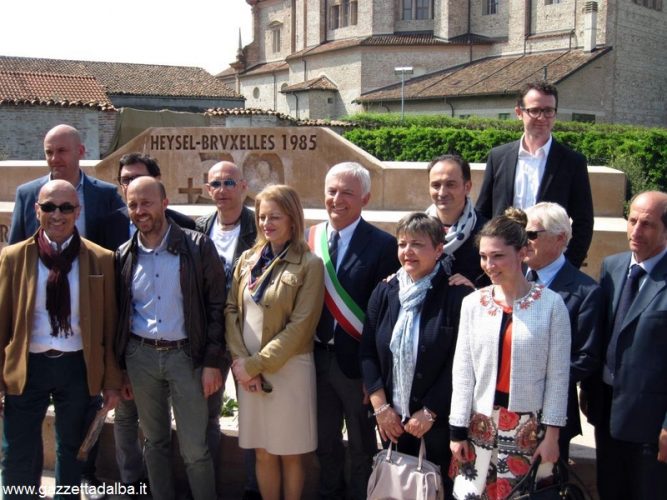 Inaugurato il monumento alle vittime dello stadio Heysel 1