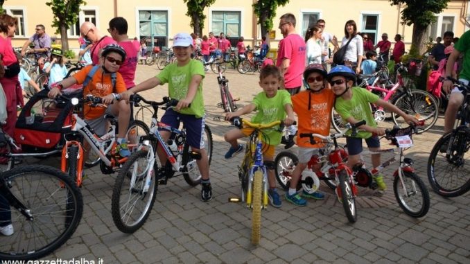 Bra aspetta il Giro d'Italia con l'edizione speciale di Bicincittà domenica 7 maggio