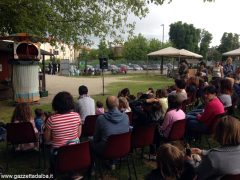 Mamma, pap&agrave;, giochiamo al parco Sobrino. Sabato 21 il bis 16