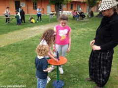 Mamma, pap&agrave;, giochiamo al parco Sobrino. Sabato 21 il bis 6