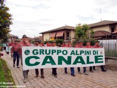 Ceresole imbandierata ha reso omaggio alle penne nere 23