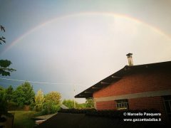 Le foto dei nostri lettori: grandine, folate di vento e arcobaleno 6