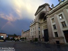 Le foto dei nostri lettori: grandine, folate di vento e arcobaleno 9