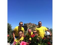 Da Ceresole a Viterbo, amici in vacanza in sella al Ciao 2