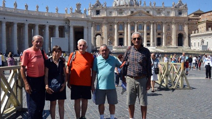 Cinque albesi da Assisi a Roma a piedi nell’anno del Giubileo