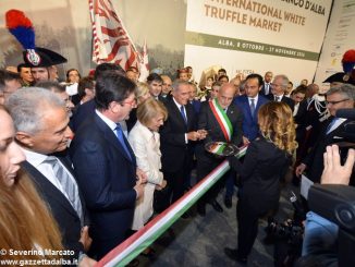 Pietro Grasso inaugura la Fiera del tartufo 2016