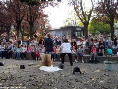 Bambini a lezione di teatro in italiano e in inglese alla Moretta 3