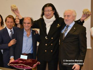 Asta da record: 450.000 euro raccolti. A Dong tartufo da 100.500 euro 1