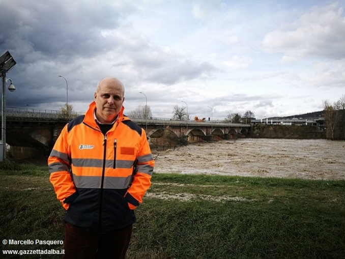 Alle 19.43 il messaggio più bello: l'emergenza ad Alba è finita