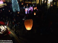 Fotogallery: lo spettacolo delle fontane luminose in piazza Duomo 4