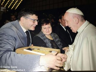 Un cesto di nocciole per il Papa