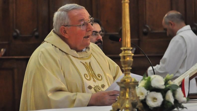 Il saluto commosso del Vescovo Brunetti al priocchese padre Stefano