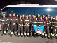 I Vigili del fuoco aderenti a Conapo manifestano a Roma