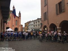 Alba in bici: la fotogallery 45