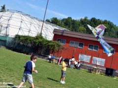 Grande festa di colori e aquiloni a San Cassiano. Ecco le foto 4