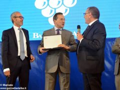 15.120 soci presenti: Banca d