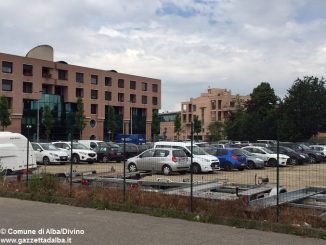 Ad Alba si può parcheggiare nell’area Inail adiacente piazza Prunotto