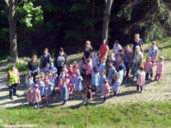 Dietro al Salone di Vezza nascerà un bosco, grazie ai bimbi e alla Regione 13