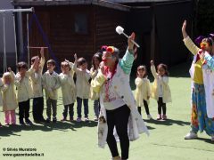 Fotogallery: i momenti più belli della visita dei "nasi rossi" alla scuola dell