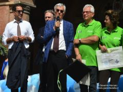 Quasi mille bambini in piazza Duomo per la "Festa delle buone energie" di Egea 1