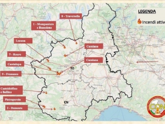 Continua l'emergenza, 11 gli incendi attivi in Piemonte