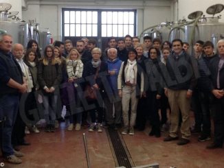 Studenti di agraria francesi in visita all'istituto Penna di Asti