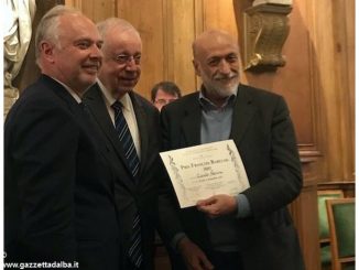 Carlo Petrini ha ricevuto all’Institut de France il premio François Rabelais