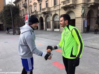 Allenamento in piazza Ferrero ad Alba per Max Vacchetto e Roberto Corino