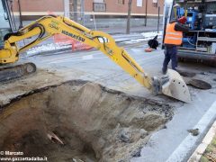 Parte di corso Europa chiusa al traffico per un cedimento stradale 2