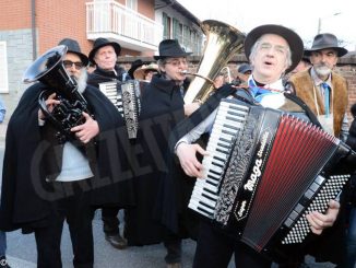 Ecco le foto del Cantè j'euv dei record, funestato da un tragico incidente 12