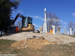 Sono iniziati i lavori alla croce luminosa e al santuario dei Piloni di Montà 1