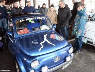 Un centinaio di storiche Fiat 500 in città per “61 Anni 500 - XII Edizione”