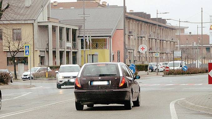 Lavori: asfalti e strisce pedonali per oltre mezzo milione di euro