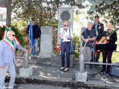 Partecipata cerimonia il raduno partigiano a Valdivilla per il 25 aprile. Le foto 7