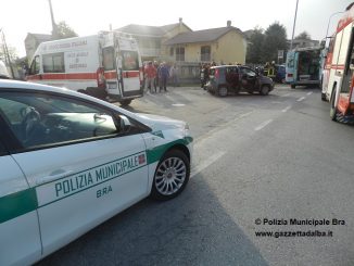 Violento scontro a Bra, coinvolta anche una bimba di due anni