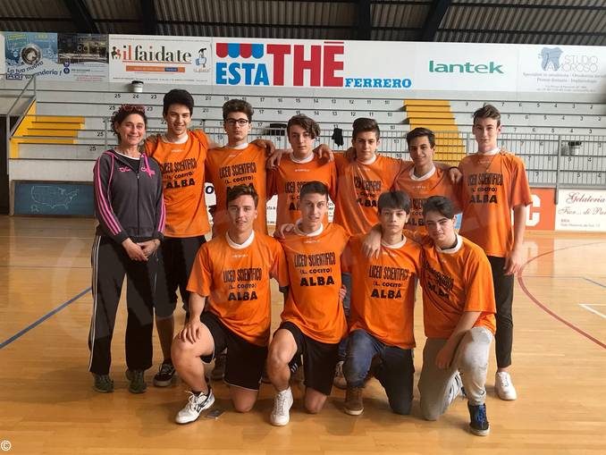 Studenteschi di pallavolo: il liceo Cocito di Alba vince la fase provinciale femminile 1