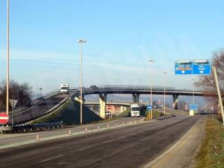 Alba: da lunedì 14 chiuso il ponte della tangenziale in uscita su corso Nebbiolo