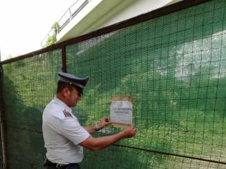 Guardia di Finanza scopre un demolitore di auto abusivo