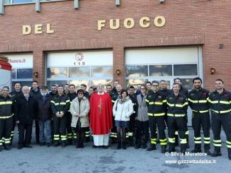 I pompieri albesi festeggiano la patrona dei vigili del Fuoco Santa Barbara