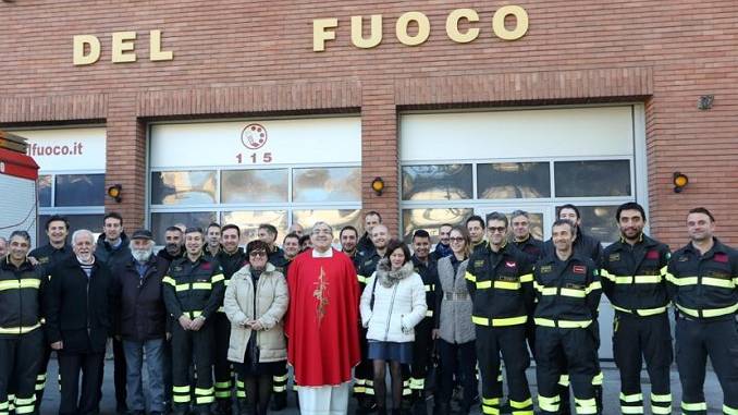 I pompieri albesi festeggiano la patrona dei vigili del Fuoco Santa Barbara